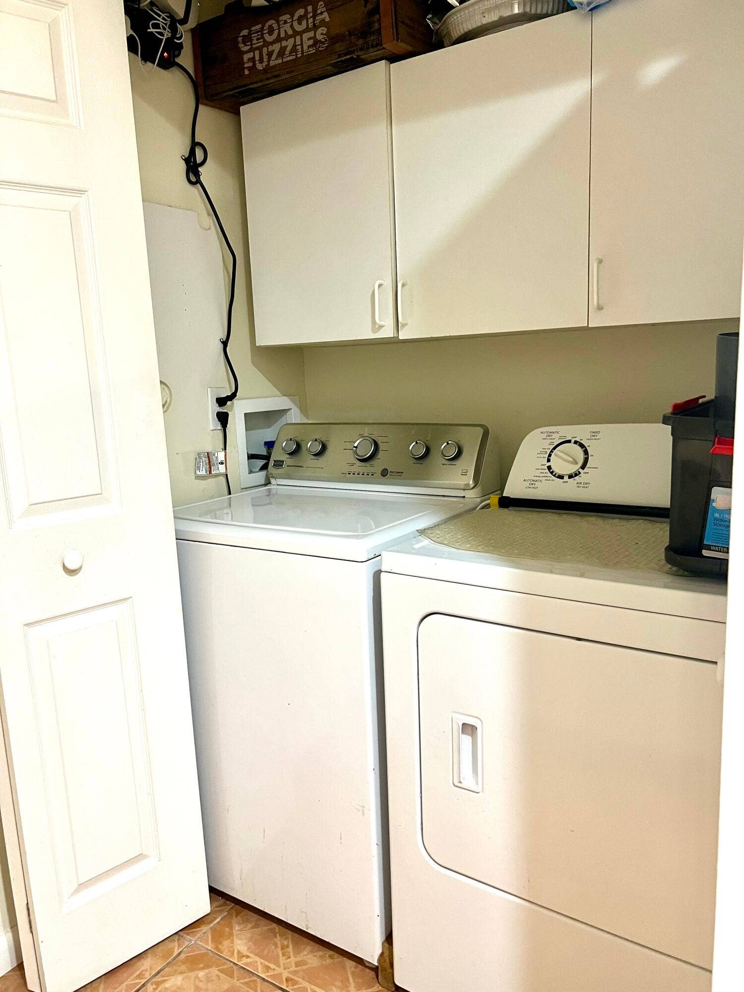 14385 Campanelli Drive, Delray Beach, FL 33484 Laundry closet in kitchen