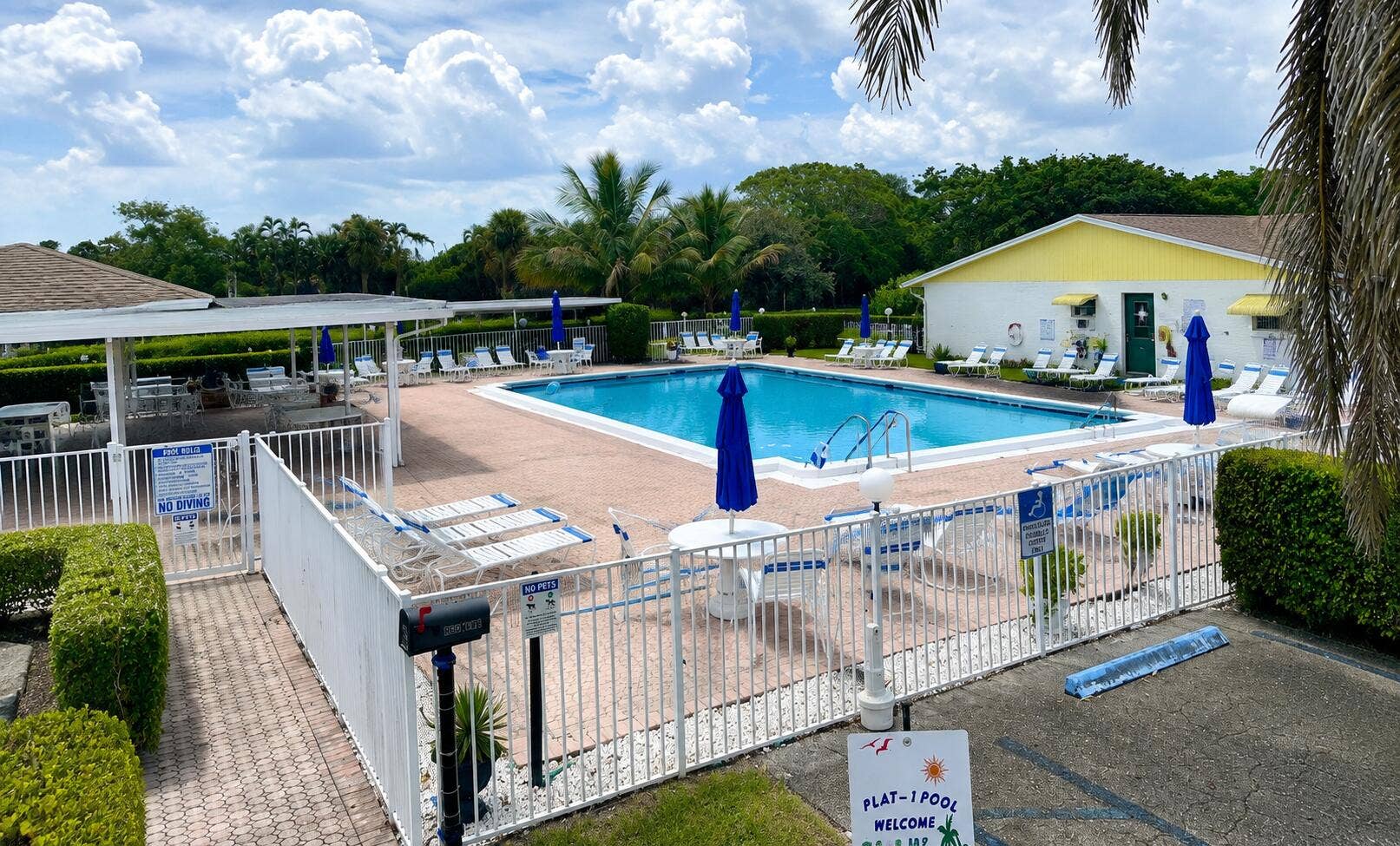 14385 Campanelli Drive, Delray Beach, FL 33484 Pool in The Neighbourhood