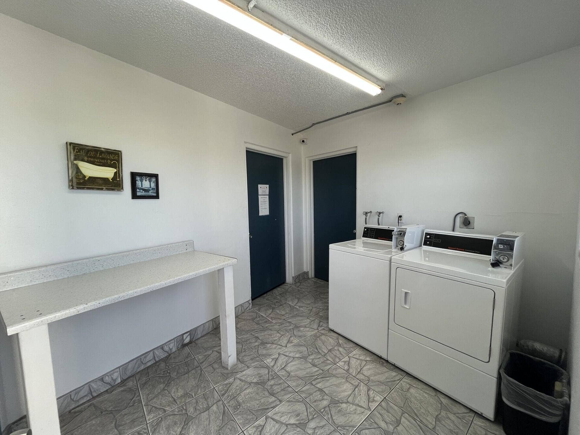 4006 FARNHAM N, #4006, Deerfield Beach, FL 33442 Shared laundry on each floor