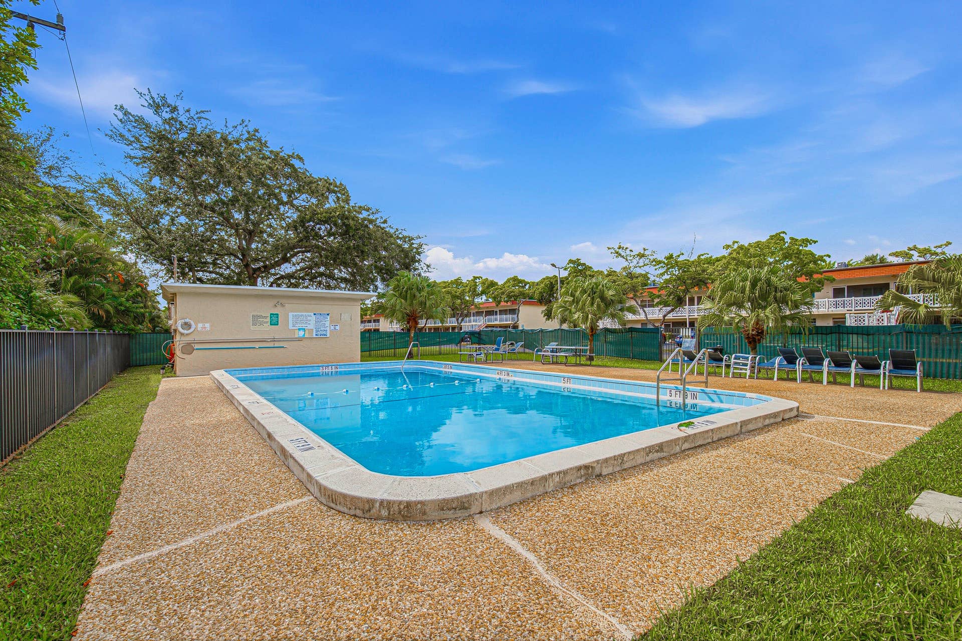 5375 SW 40TH Avenue, #105, Dania Beach, FL 33314 29-Pool-C