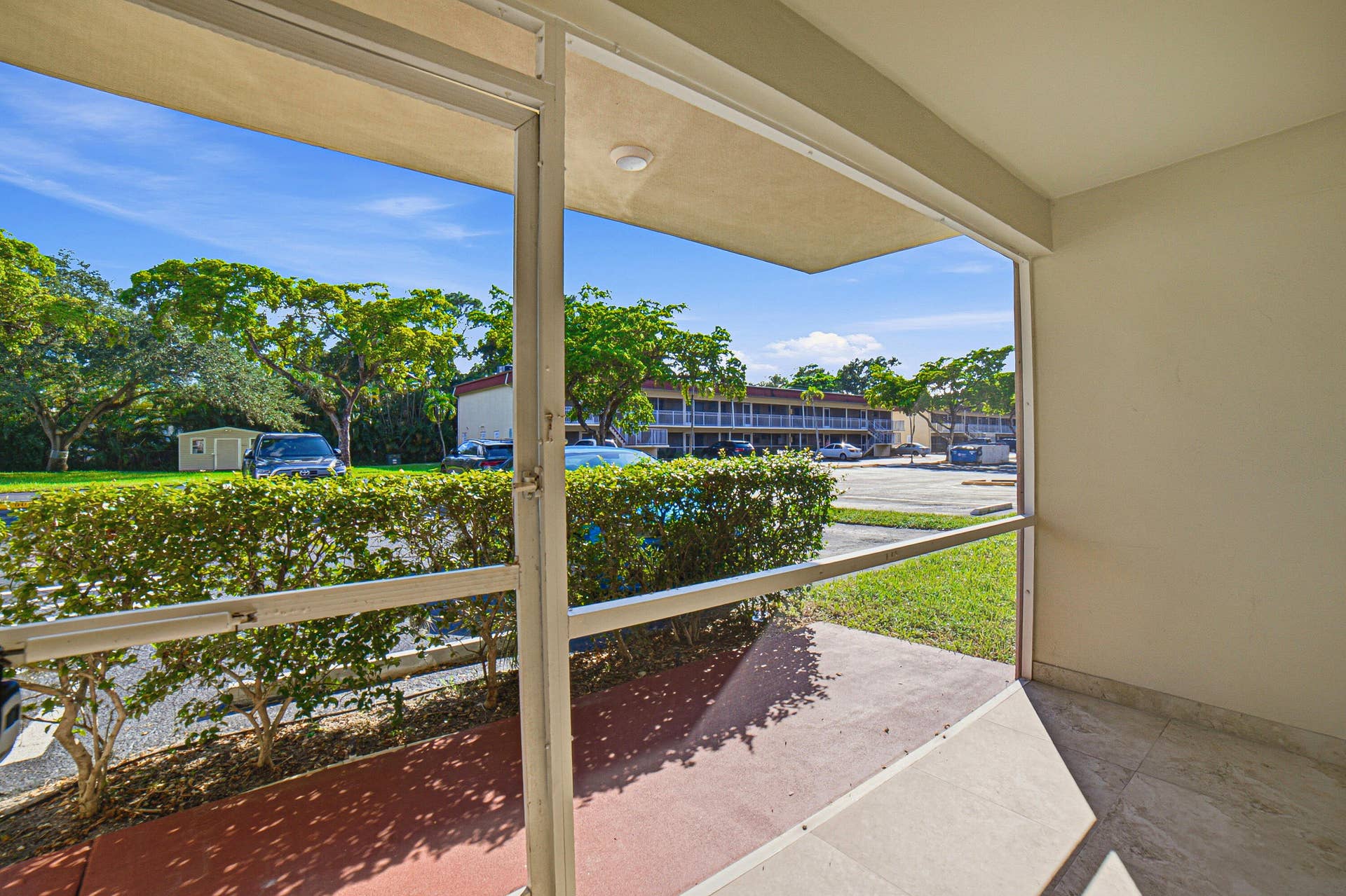 5375 SW 40TH Avenue, #105, Dania Beach, FL 33314 11-Patio