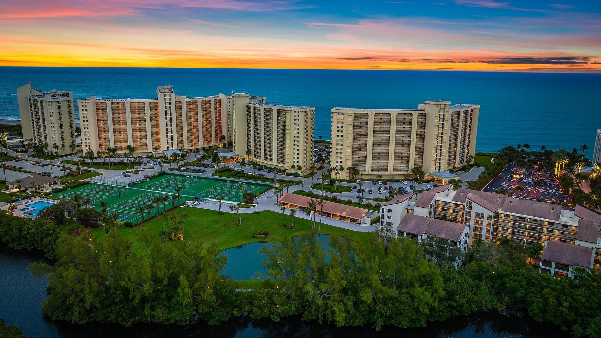 400 Ocean Trail Way, #608, Jupiter, FL 33477 Ocean Trails Aerial View