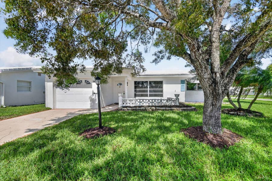 Property photo for 1001 SIESTA Avenue, Boynton Beach, FL