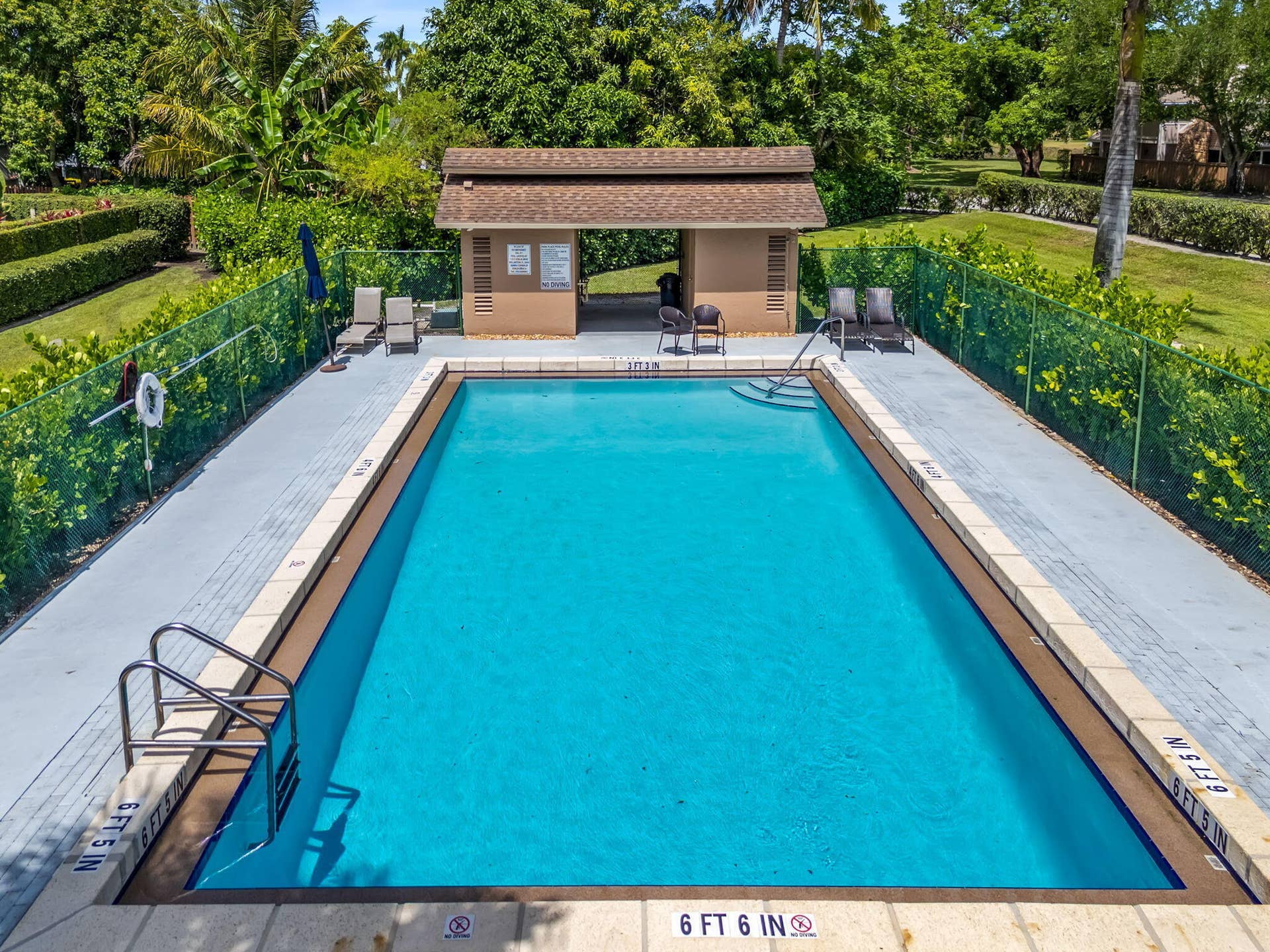 pool