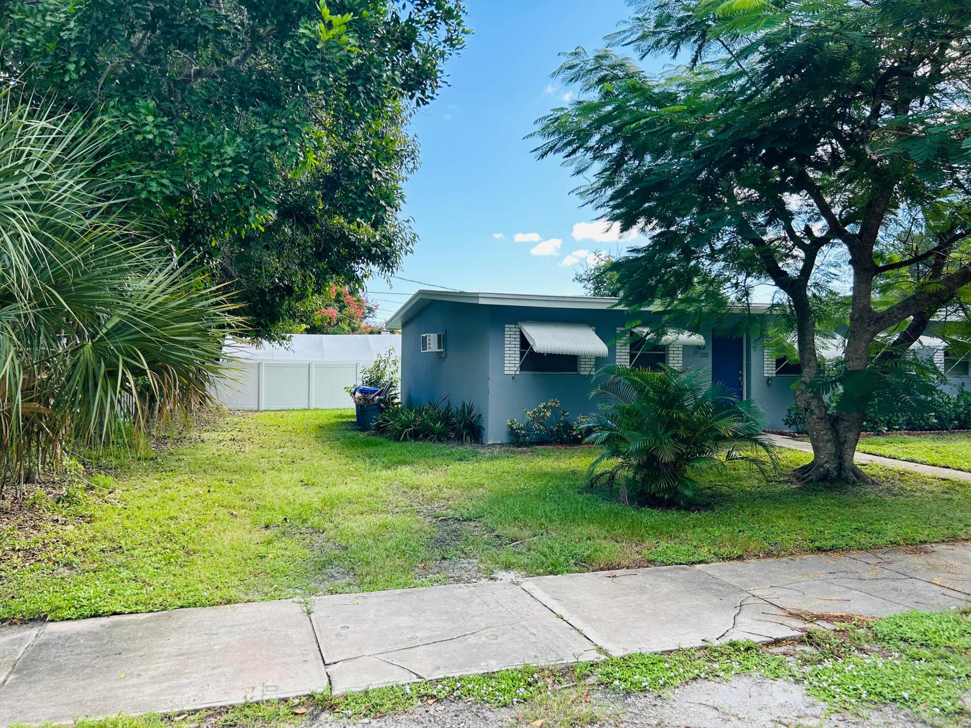 1808 22nd Avenue, Vero Beach, FL 32960 Parking Area