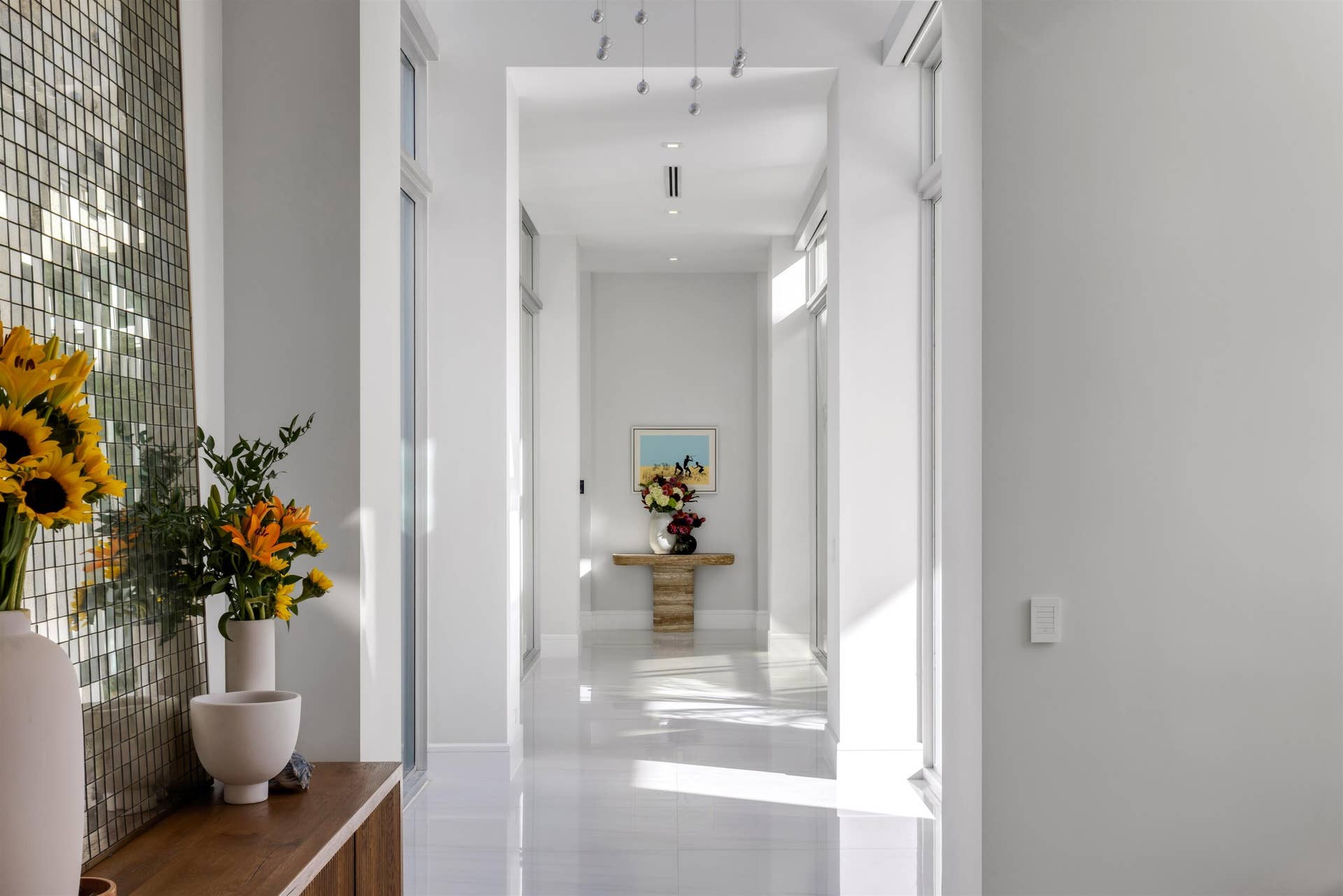 HALLWAY_STRAIGHT_RIGHT