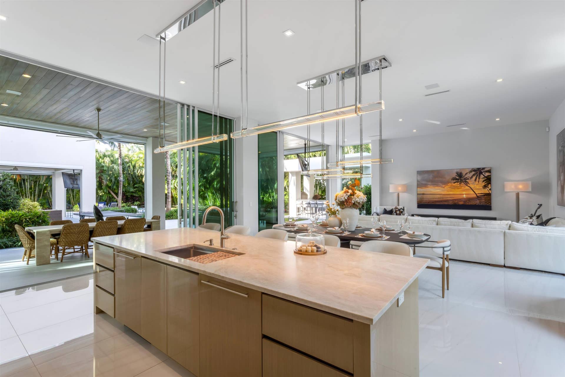 KITCHEN_ANGLE_LEFT