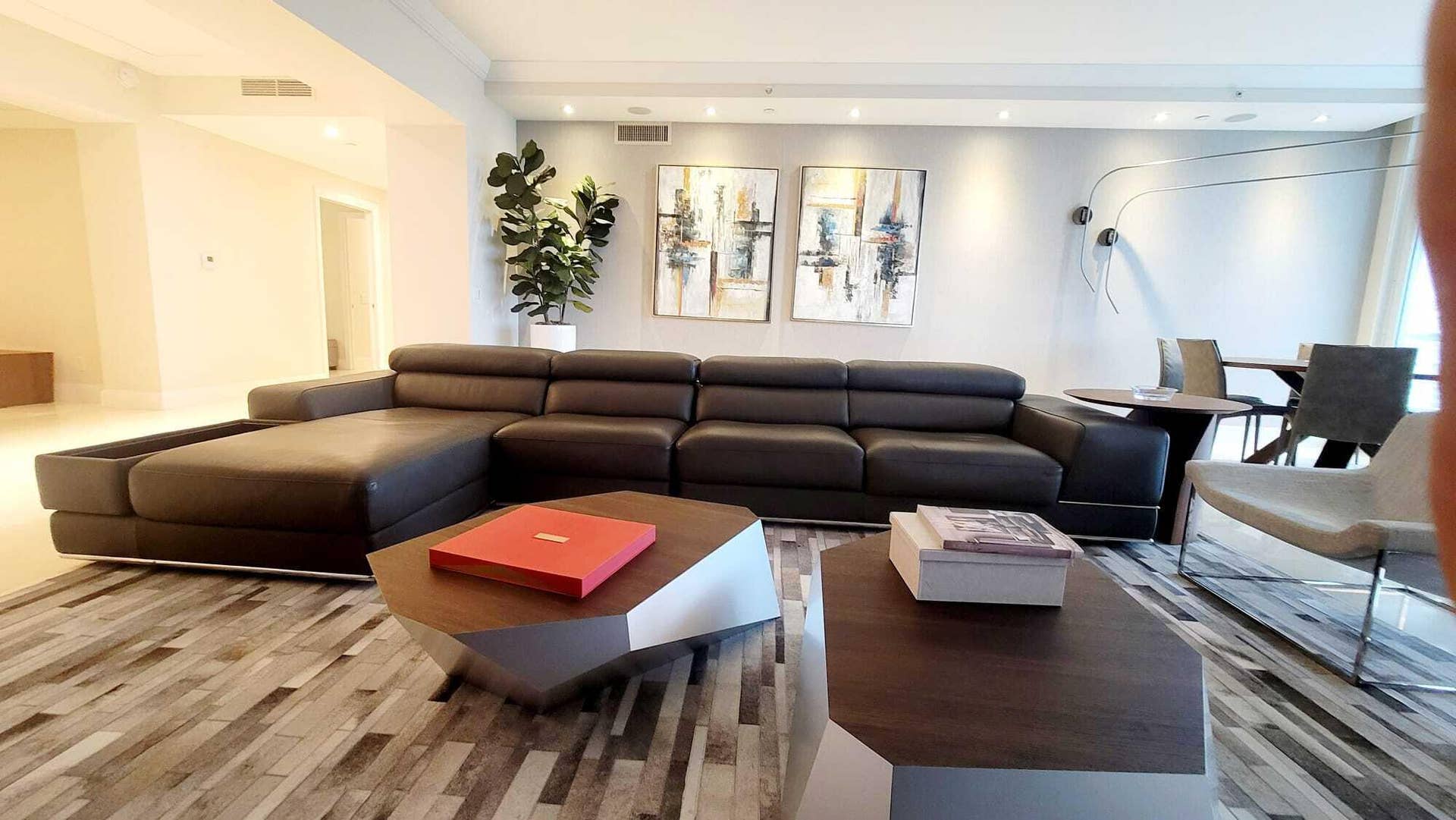 21200 POINT Place, #801, Aventura, FL 33180 living