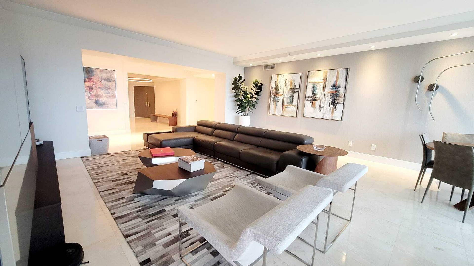 21200 POINT Place, #801, Aventura, FL 33180 dvxheg