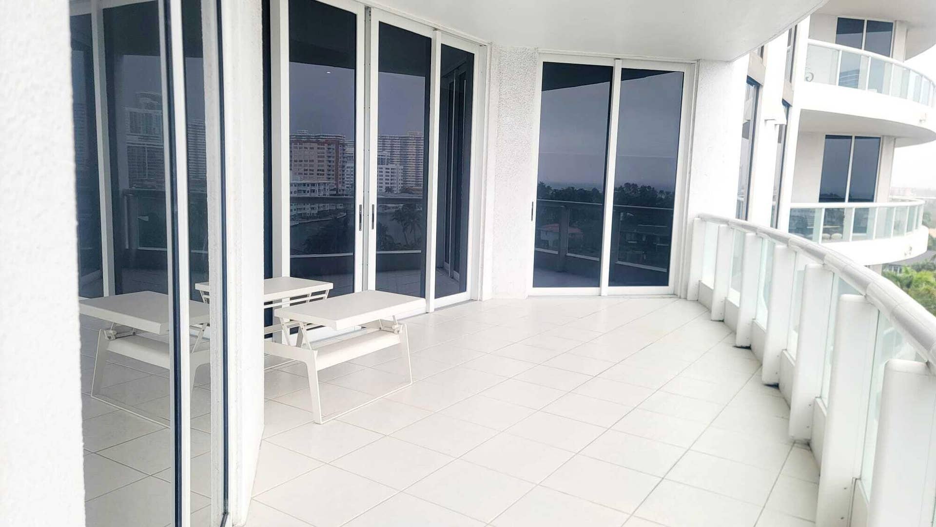 21200 POINT Place, #801, Aventura, FL 33180 hrty