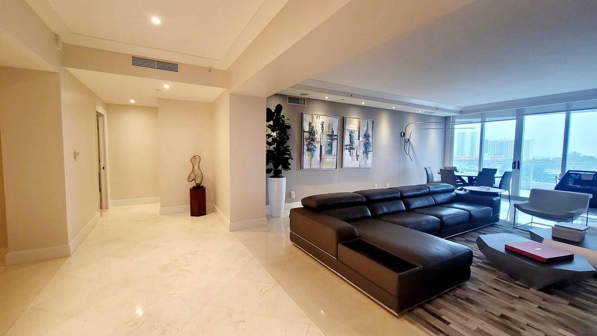 21200 POINT Place, #801, Aventura, FL 33180 9opui
