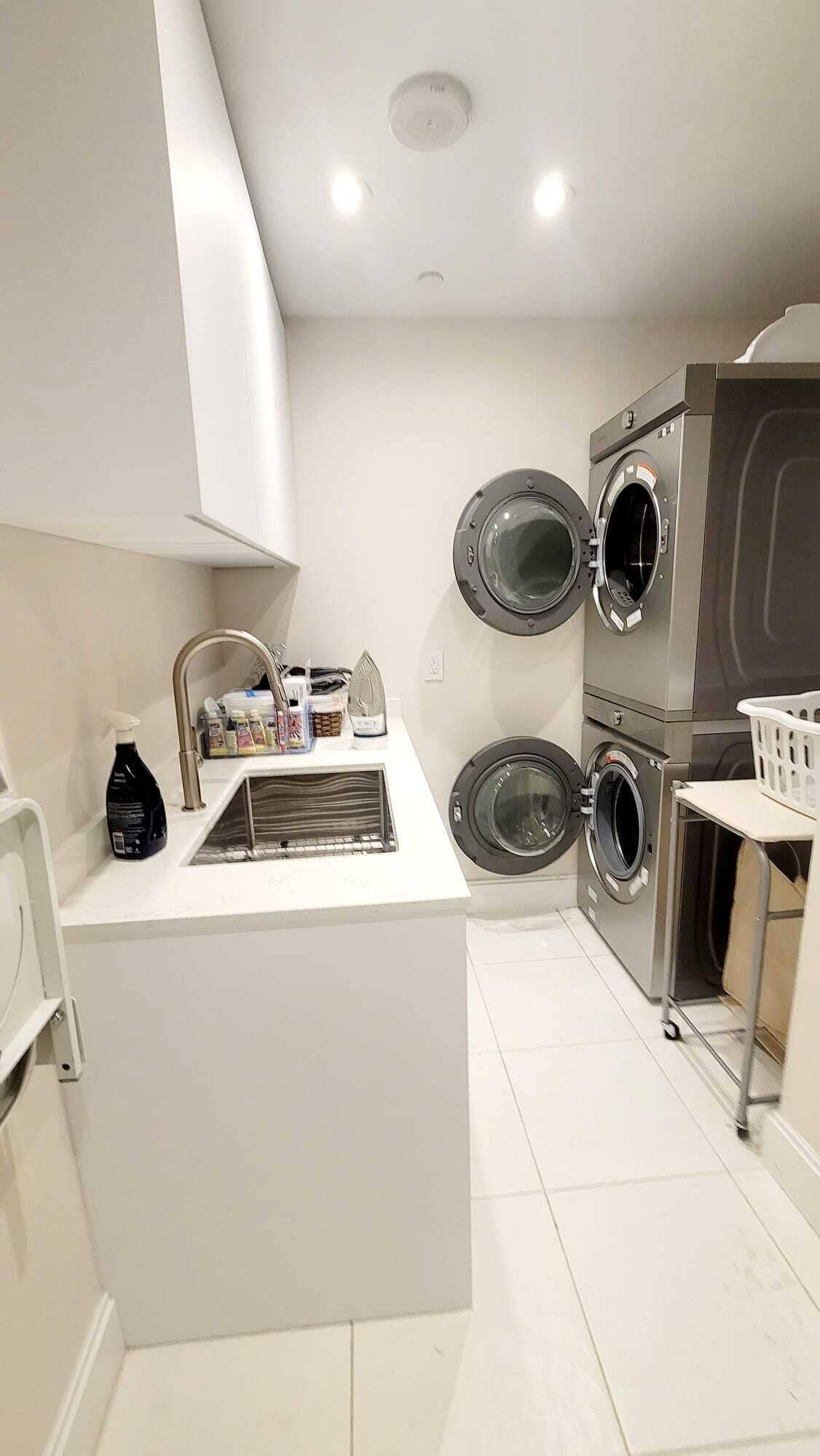 21200 POINT Place, #801, Aventura, FL 33180 9fjcv