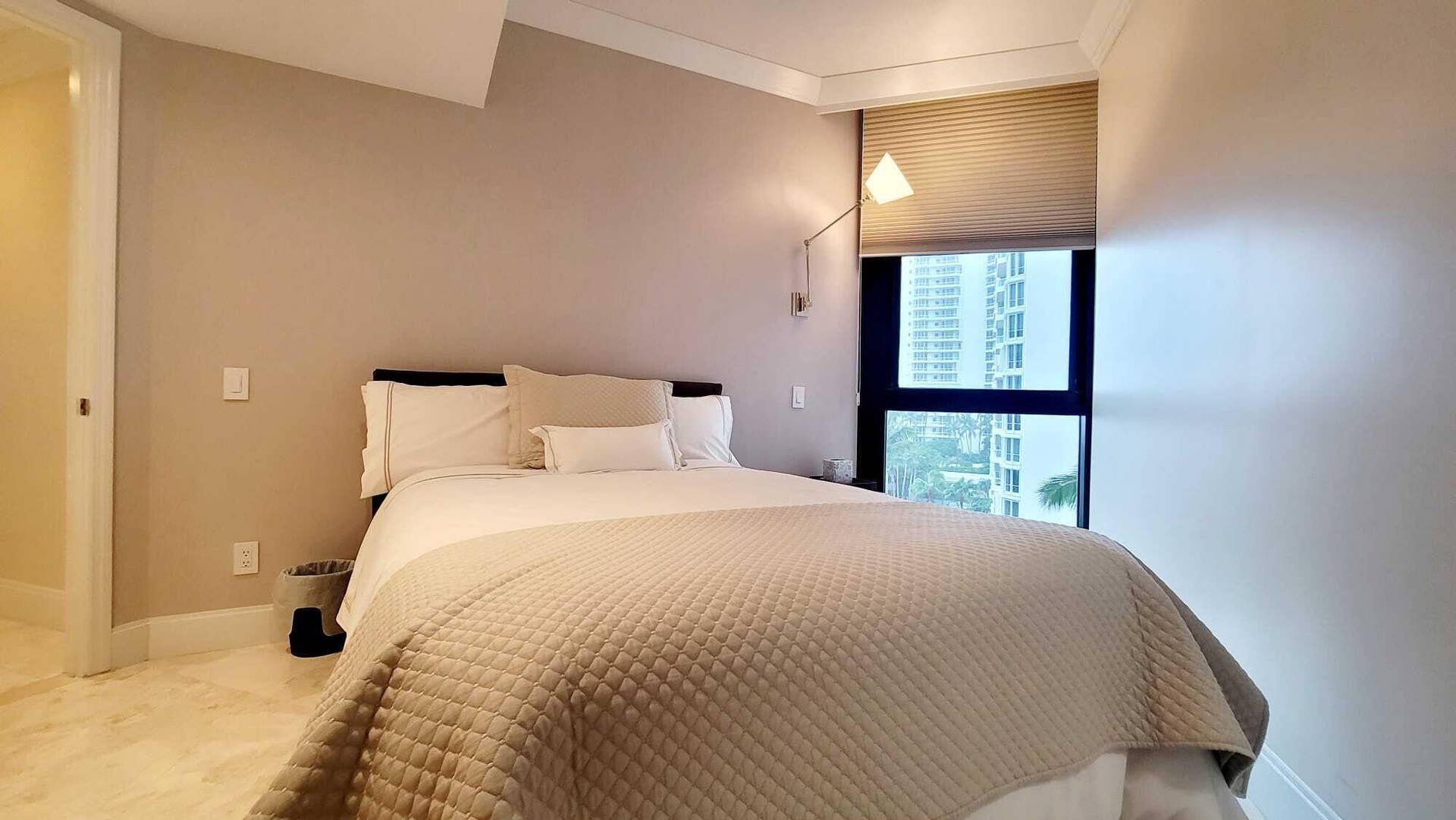 21200 POINT Place, #801, Aventura, FL 33180 bo