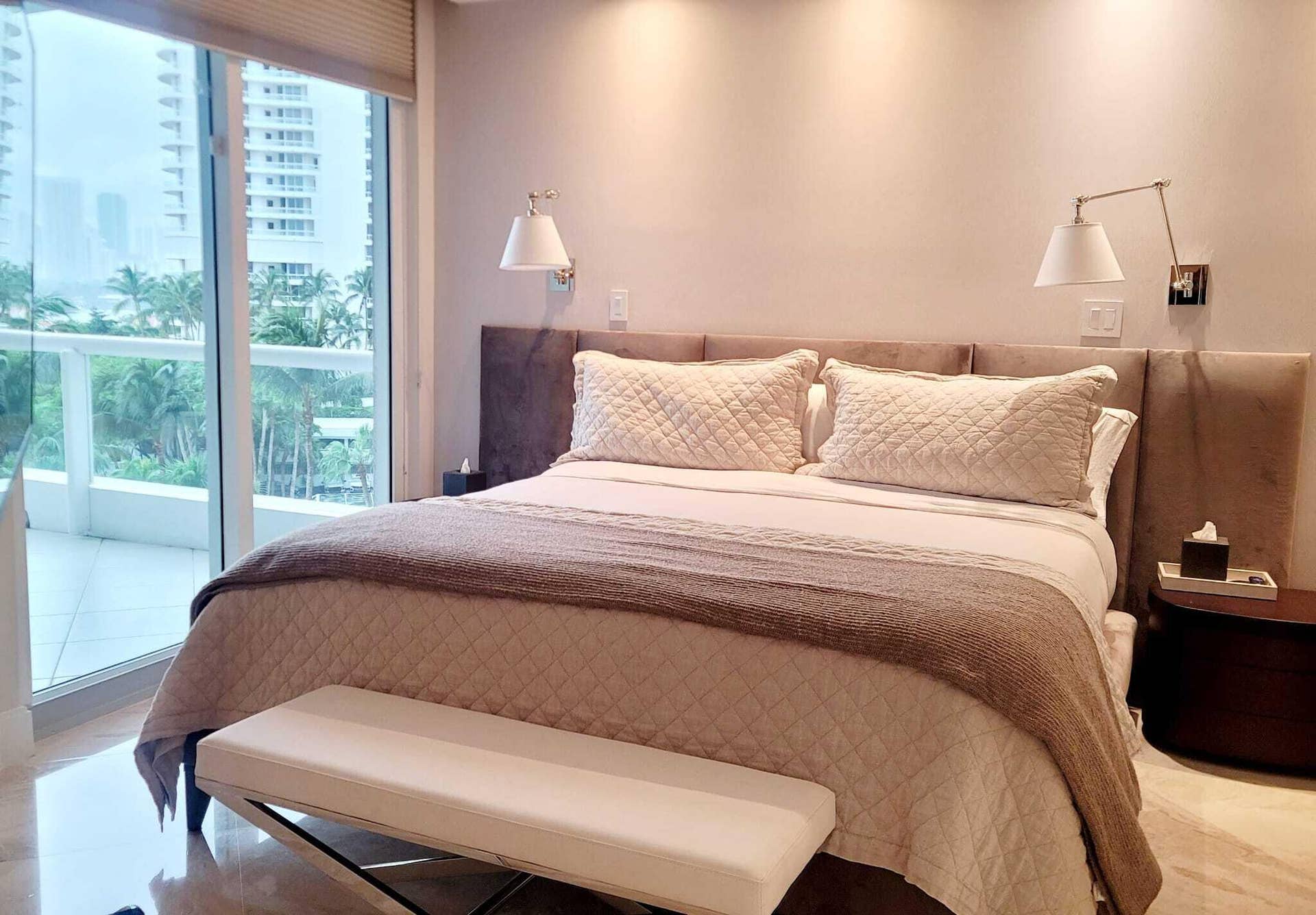 21200 POINT Place, #801, Aventura, FL 33180 piu