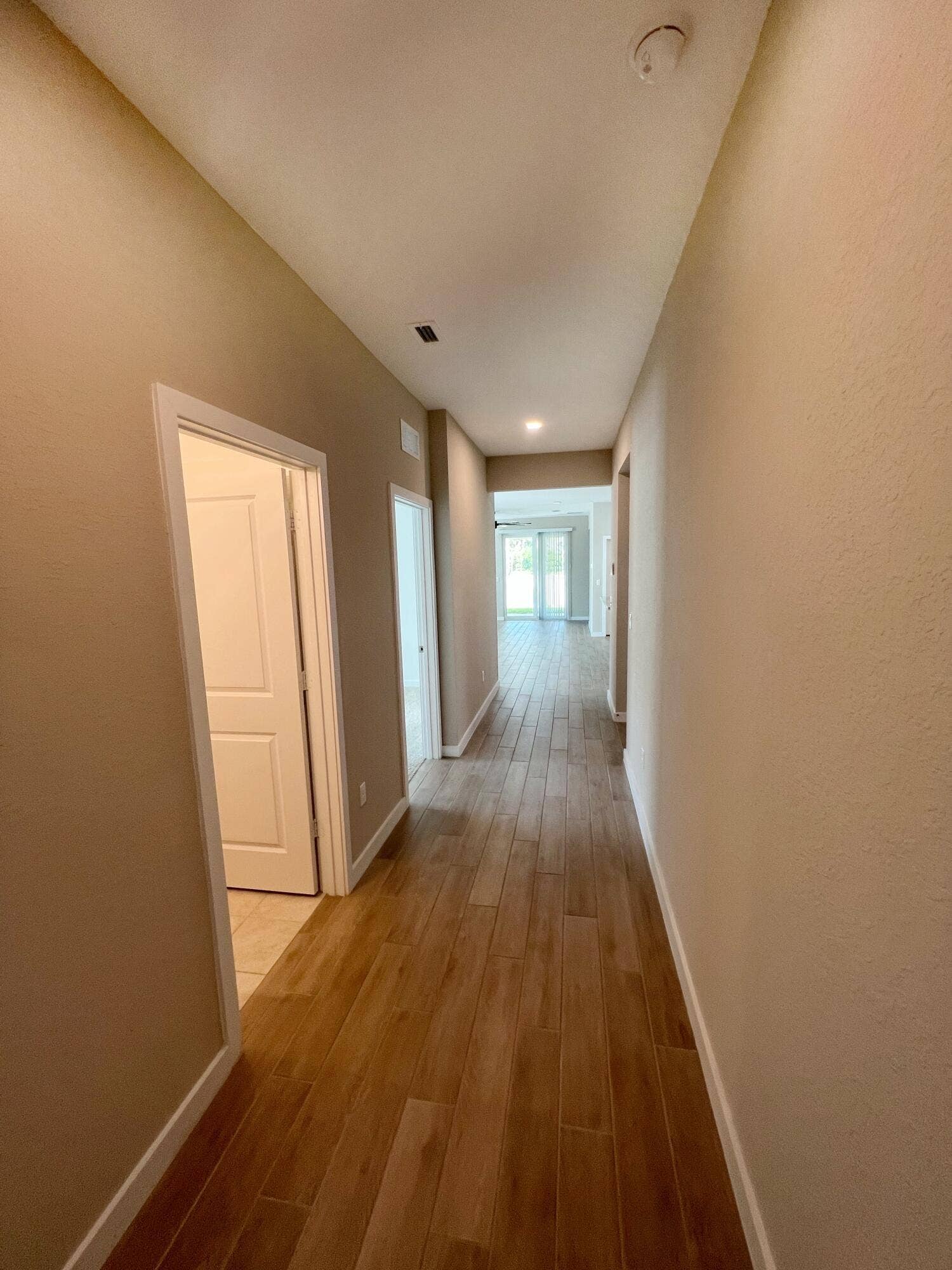 5724 SE Pinehurst Trail, Hobe Sound, Hobe Sound, FL 33455 Hallway