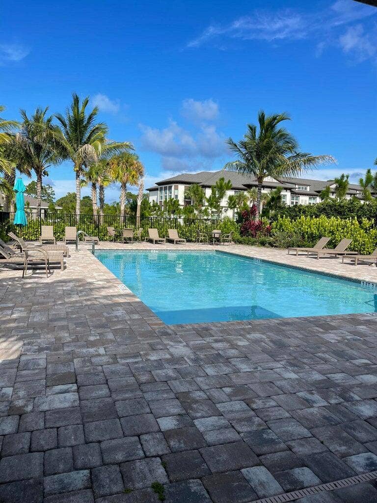 5724 SE Pinehurst Trail, Hobe Sound, Hobe Sound, FL 33455 Community Pool