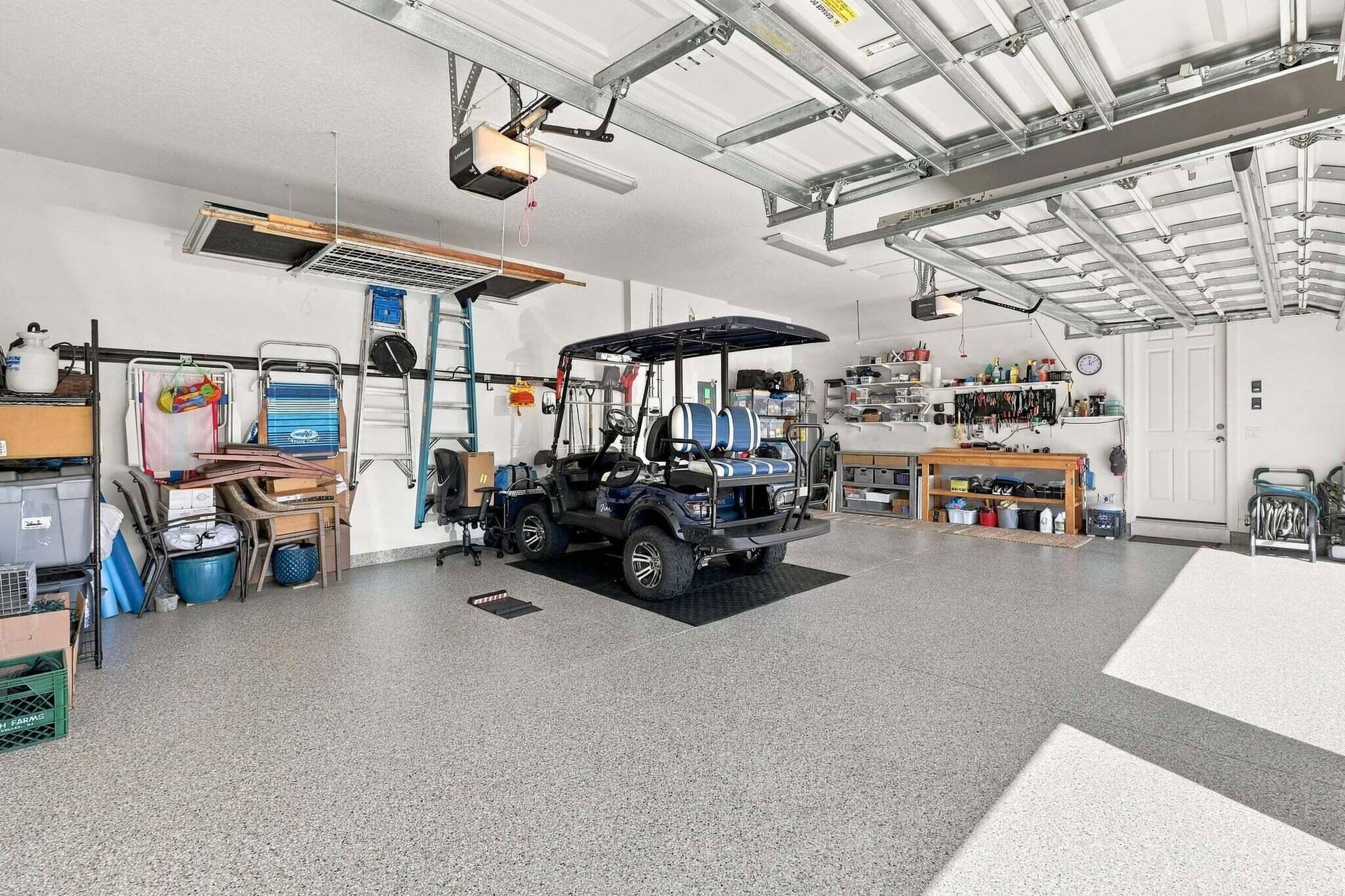 3 Car Garage