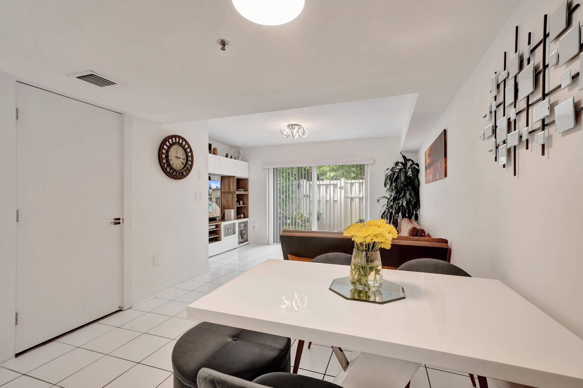 235 Riviera Circle, Weston, FL 33326 DSC01570