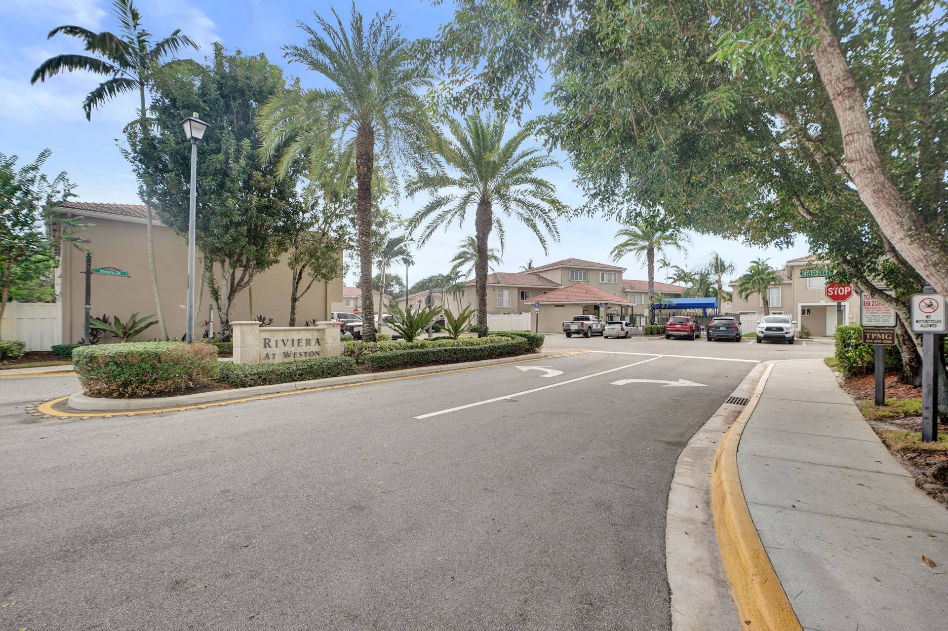 235 Riviera Circle, Weston, FL 33326 DSC01531 (1)