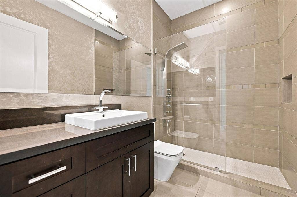 7634 OLD THYME Court, #12D, Parkland, Parkland, FL 33076 Guest Bathroom