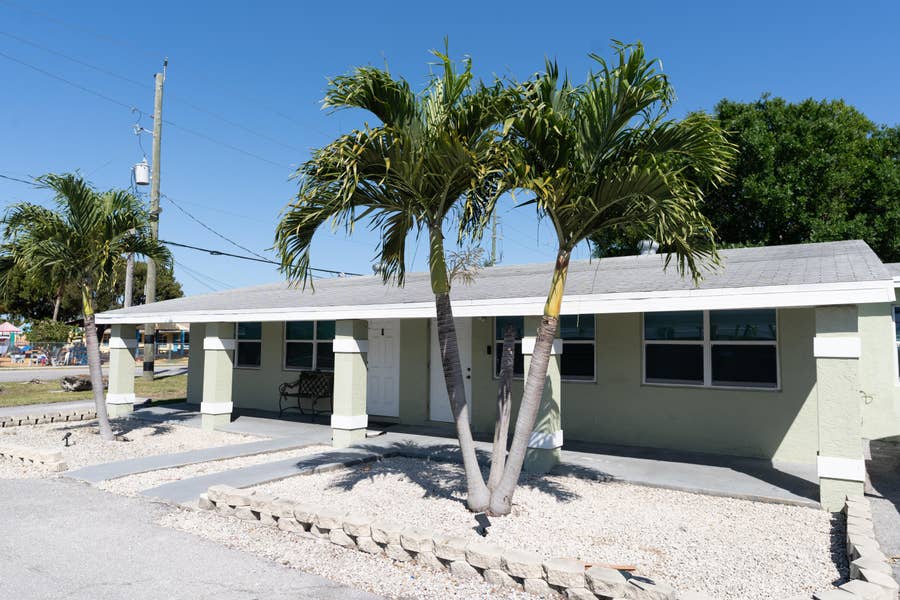 Property photo for 3392 2nd Avenue N, Palm Springs, FL