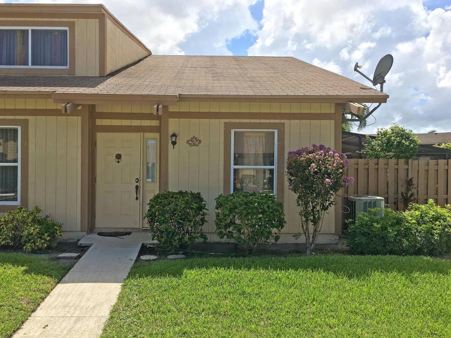 Property photo for 354 MAPLECREST Circle, Jupiter, FL