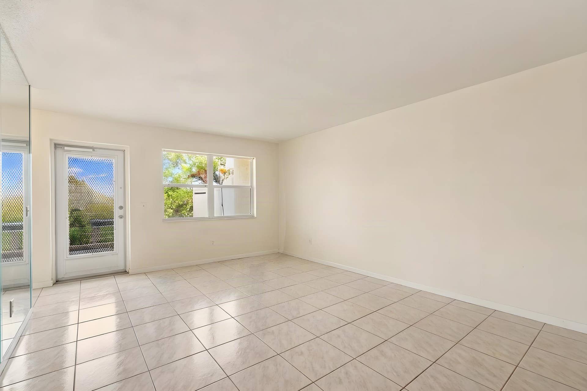 Furniture Virtually Removed