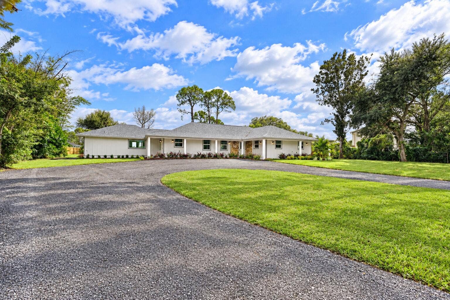 8721 HIDDEN PINES Road, Fort Pierce, FL 34945 Front