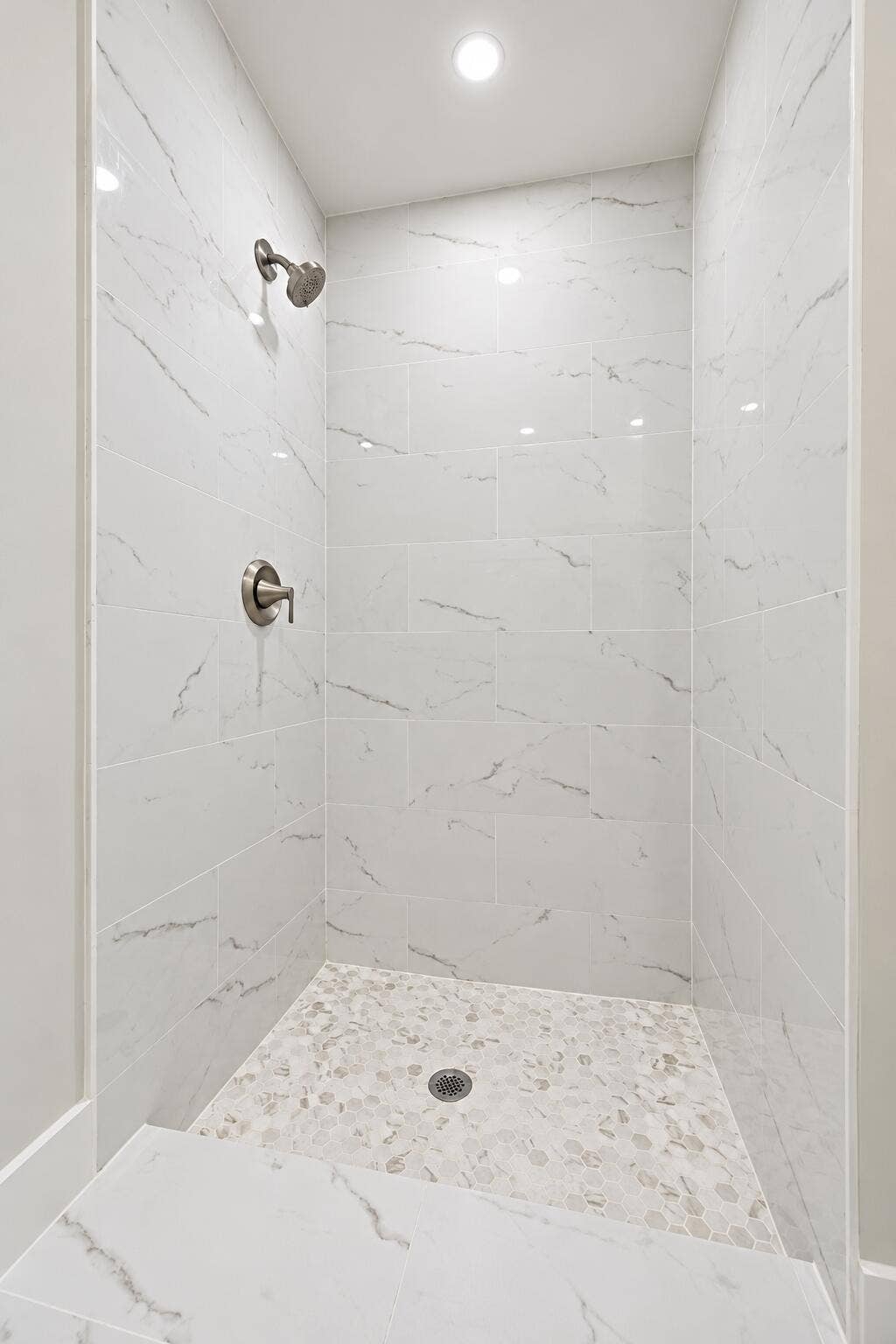 8721 HIDDEN PINES Road, Fort Pierce, FL 34945 Pool Bath