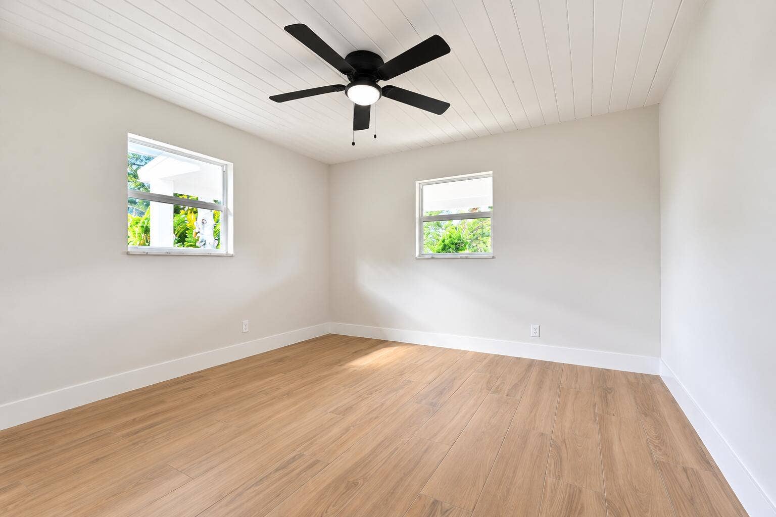 8721 HIDDEN PINES Road, Fort Pierce, FL 34945 Bedroom