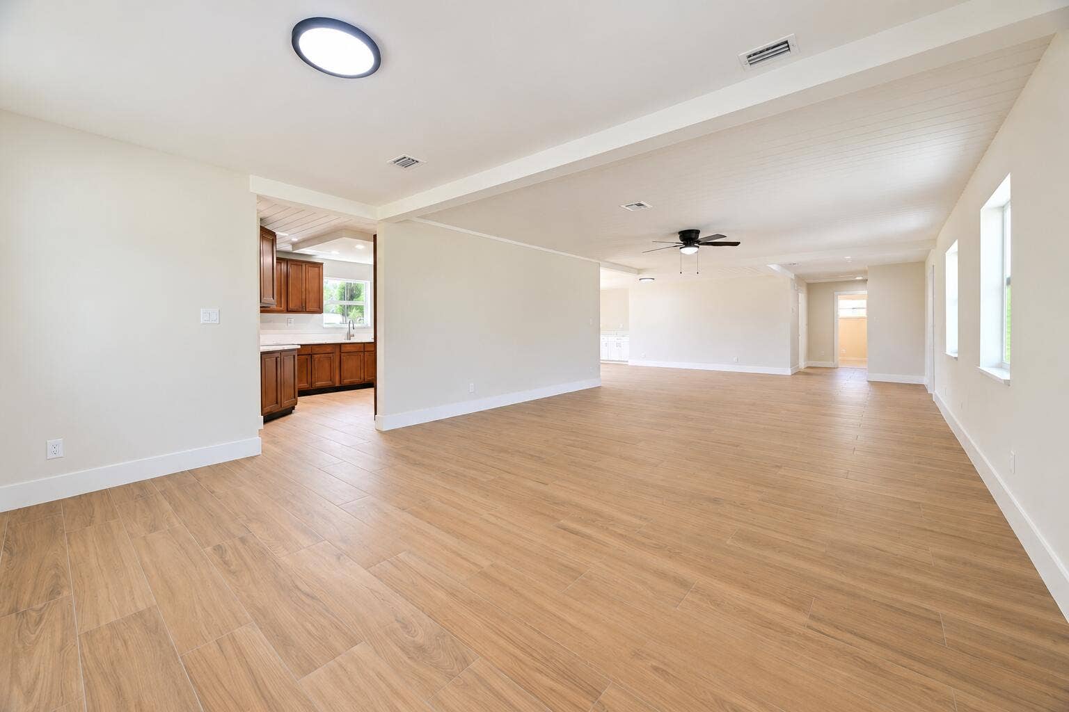 8721 HIDDEN PINES Road, Fort Pierce, FL 34945 Living