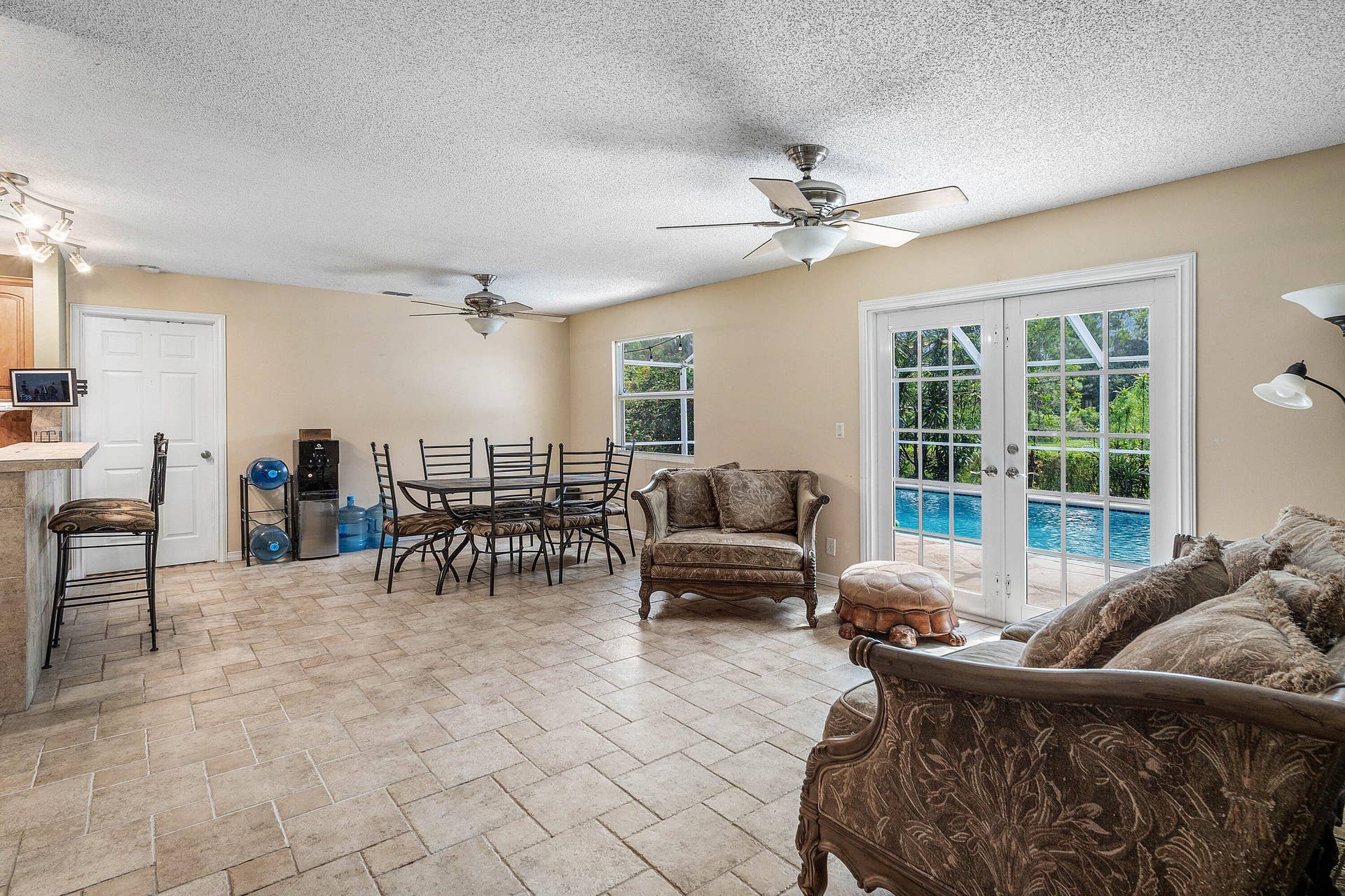 032-1294666thStreetNorth-WestPalmBeach-F