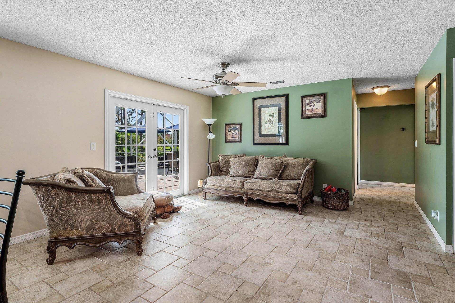 033-1294666thStreetNorth-WestPalmBeach-F
