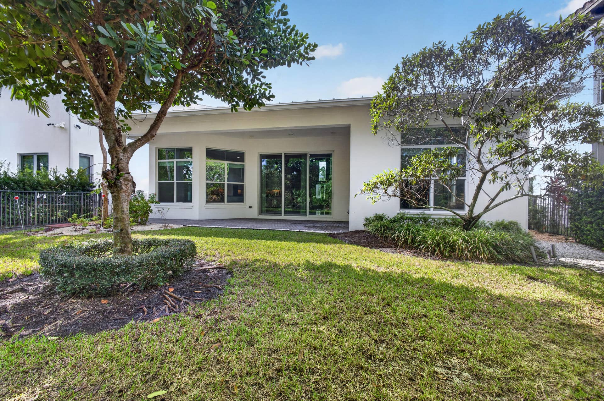 1070 Faulkner Terrace, Palm Beach Gardens, FL 33418 Backyard
