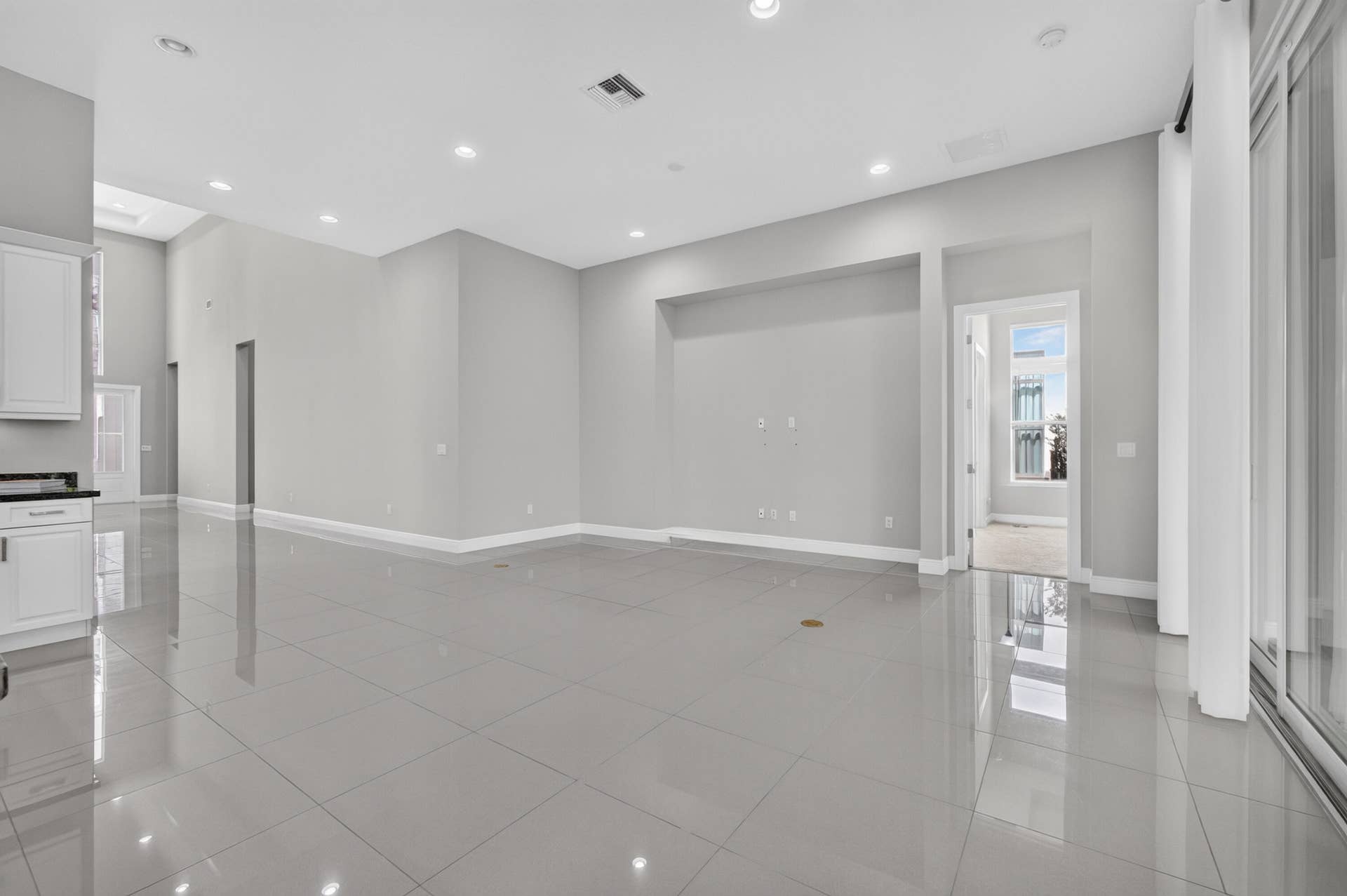 1070 Faulkner Terrace, Palm Beach Gardens, FL 33418 Great Room