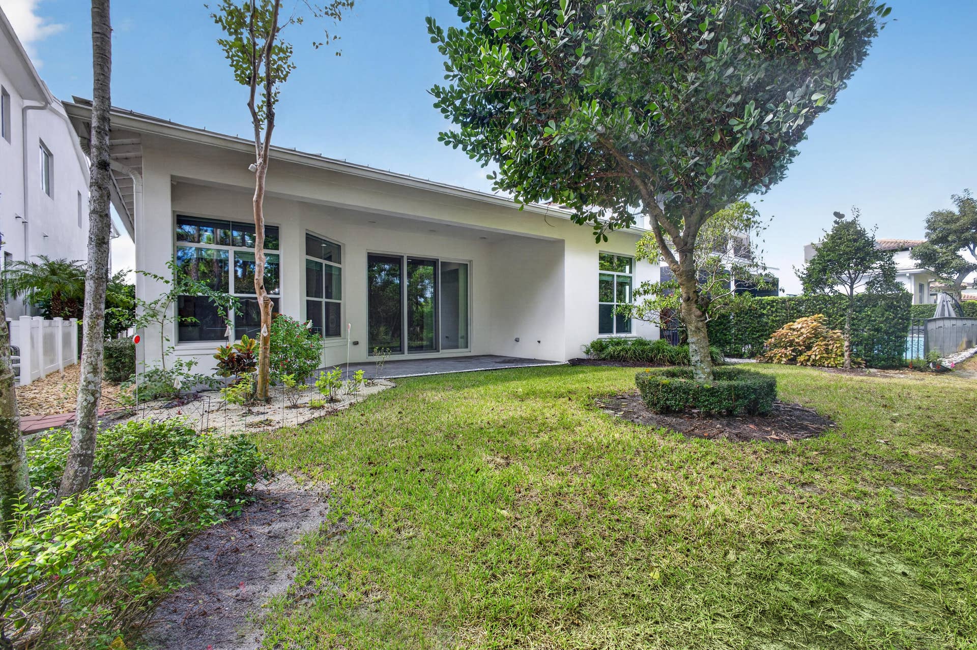 1070 Faulkner Terrace, Palm Beach Gardens, FL 33418 Backyard