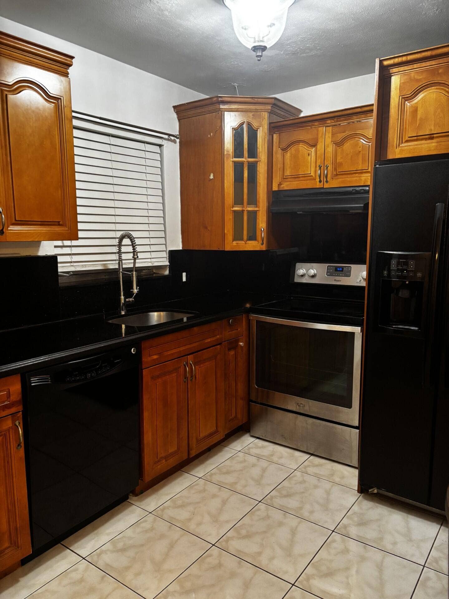 941 CRYSTAL LAKE Drive, #105, Deerfield Beach, FL 33064 Crystal Lake kitchen 1