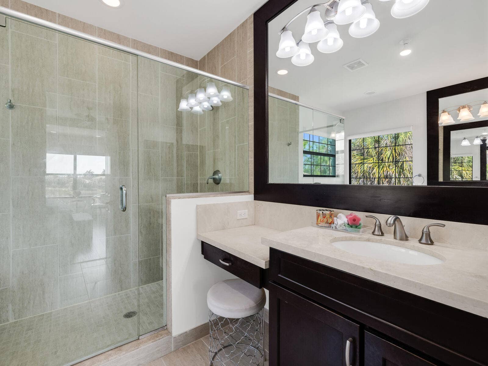 8256 Bradford Way Parkland FL 33076 USA-