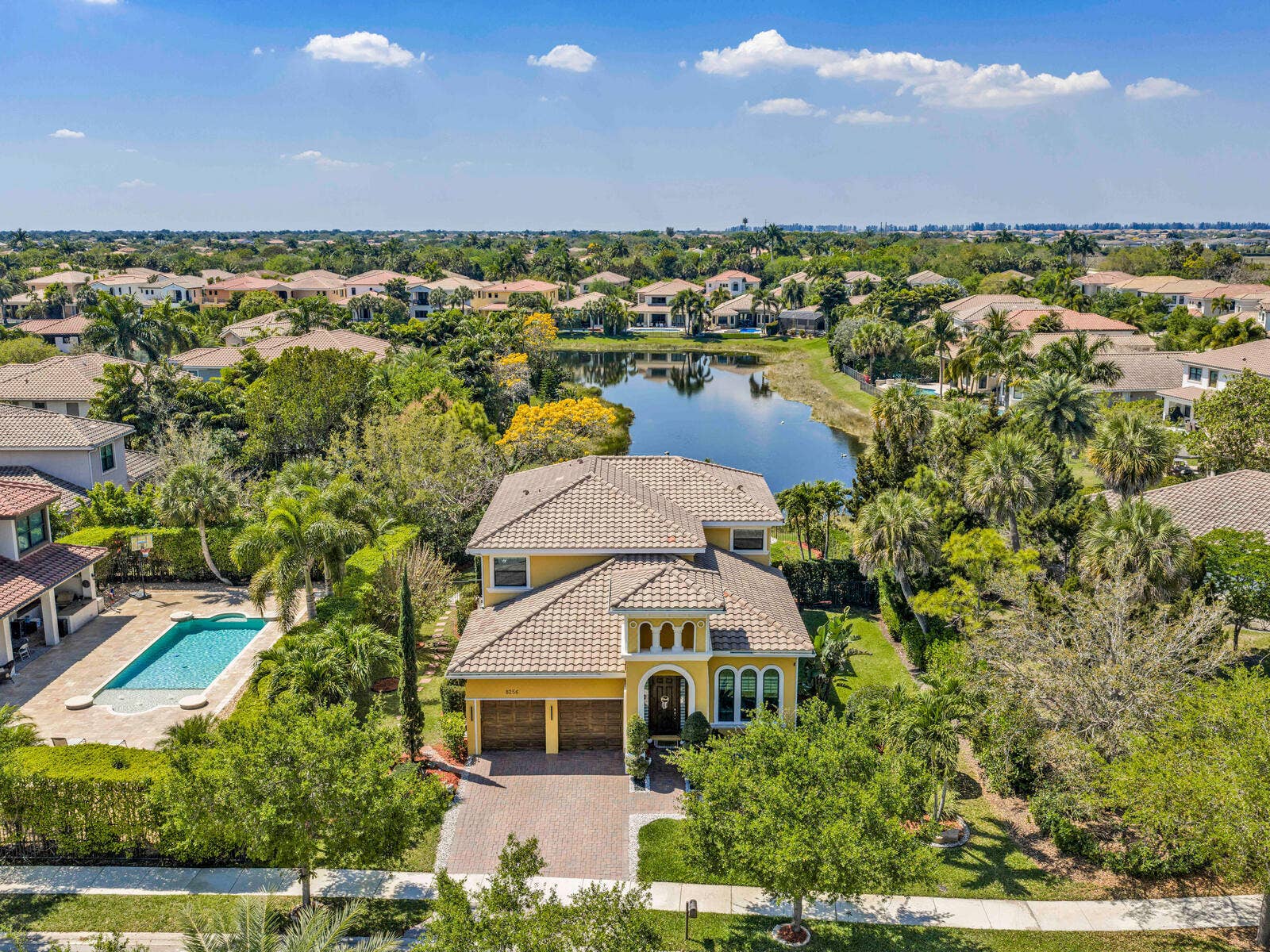 8256 Bradford Way Parkland FL 33076 USA-