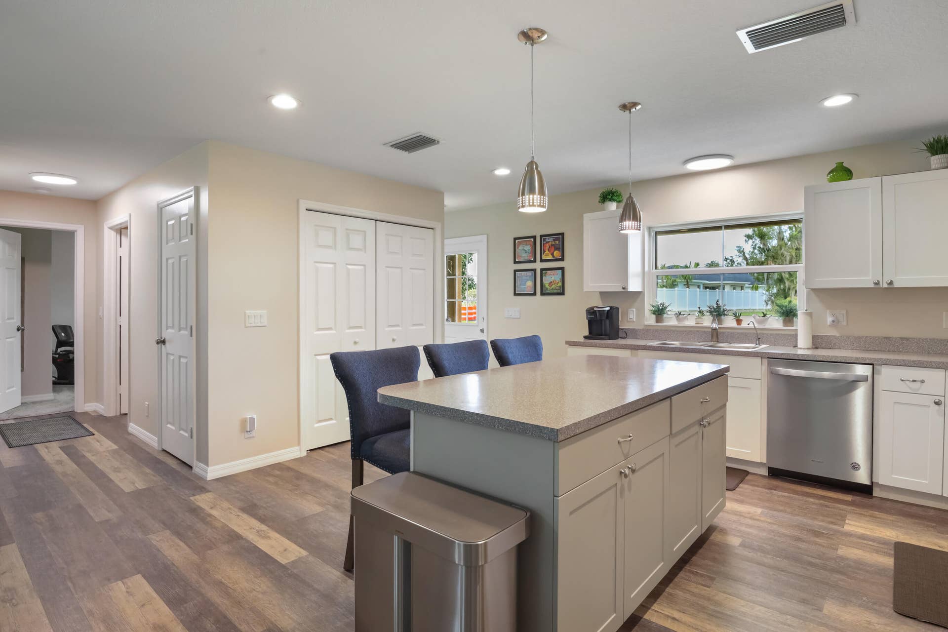 15440 SW Palm Drive, Indiantown, FL 34956 Kitchen