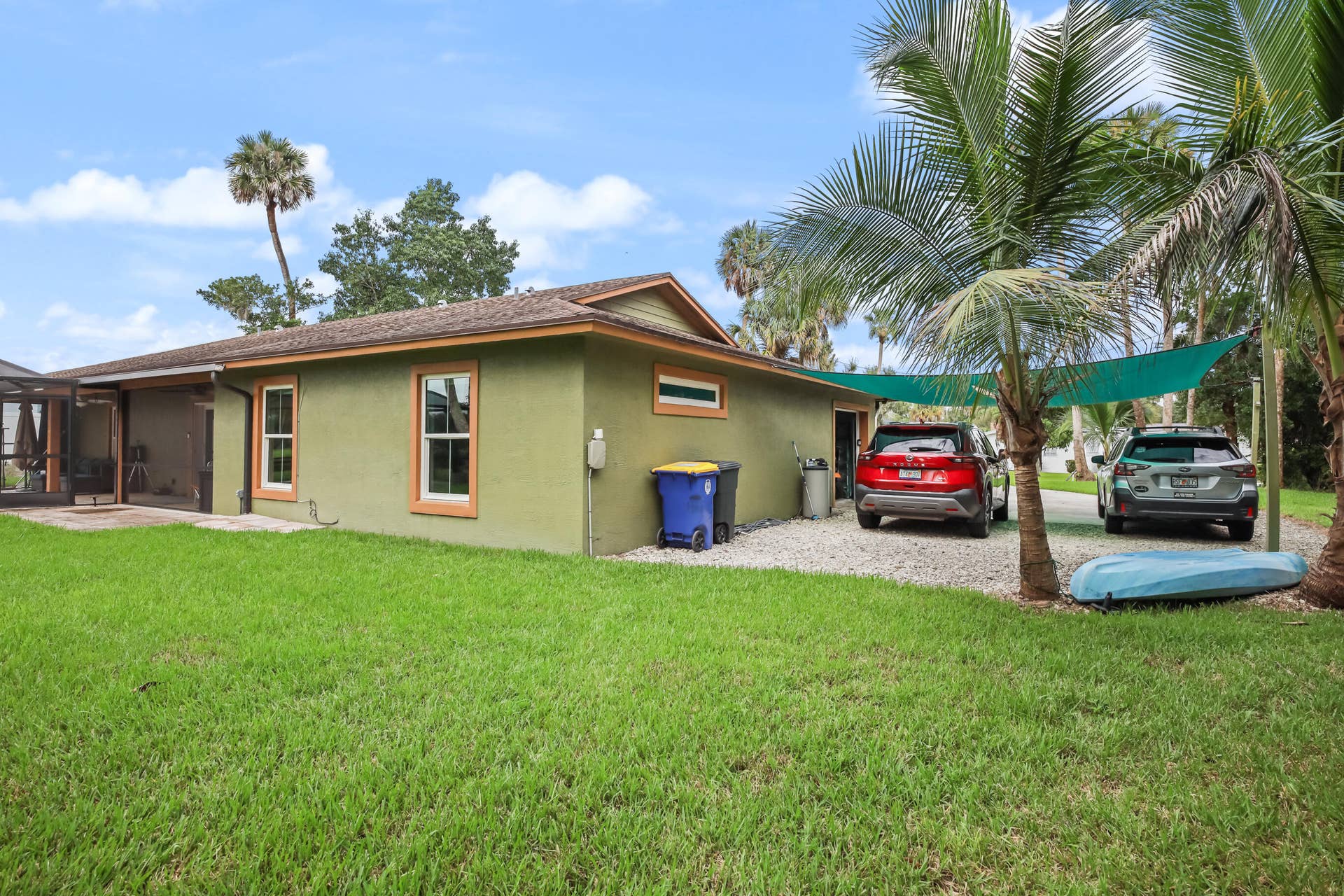 15440 SW Palm Drive, Indiantown, FL 34956 Sideview