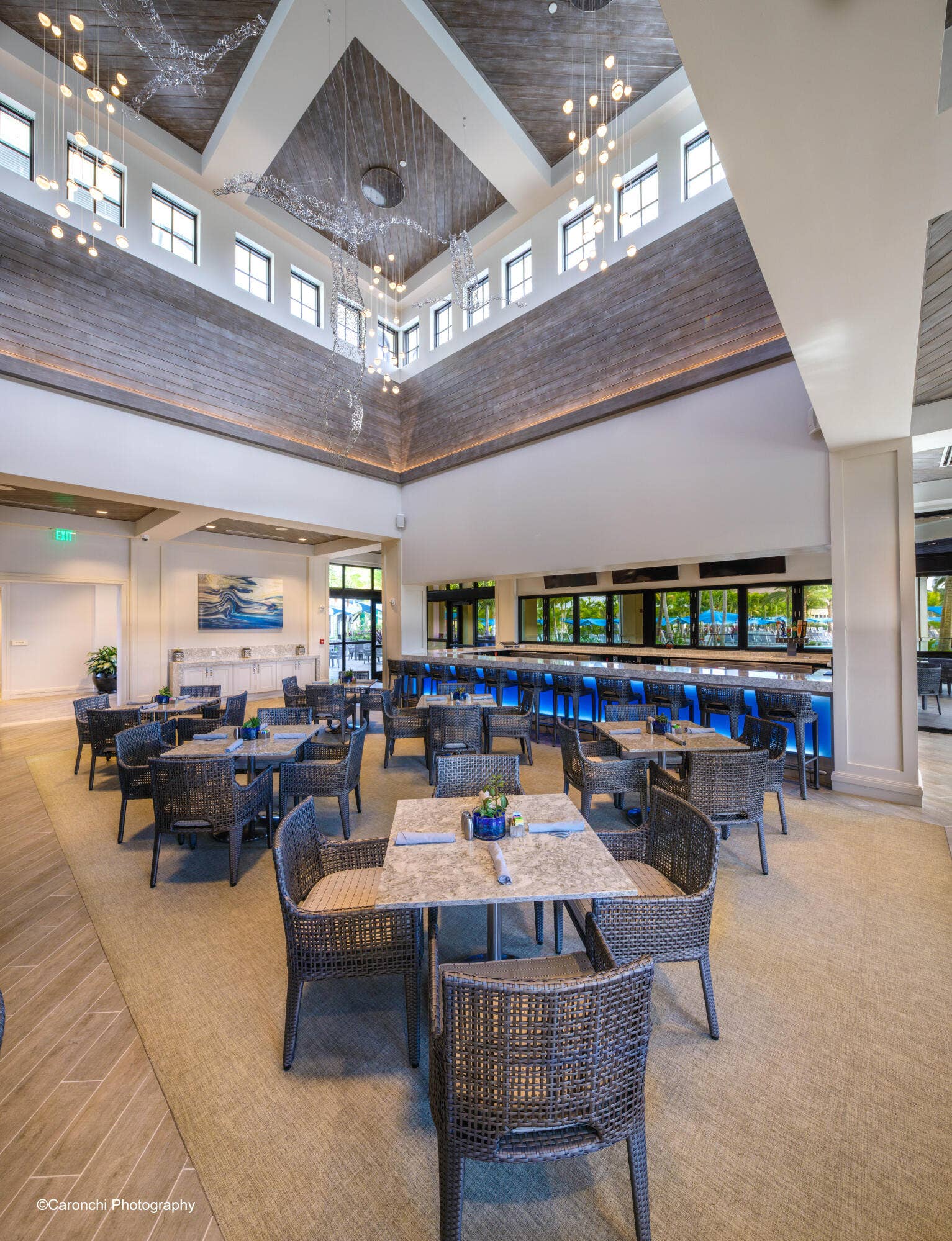 3528 NW CLUBSIDE Circle, Boca Raton, FL 33496 Woodfield Waterside Restaurant 2