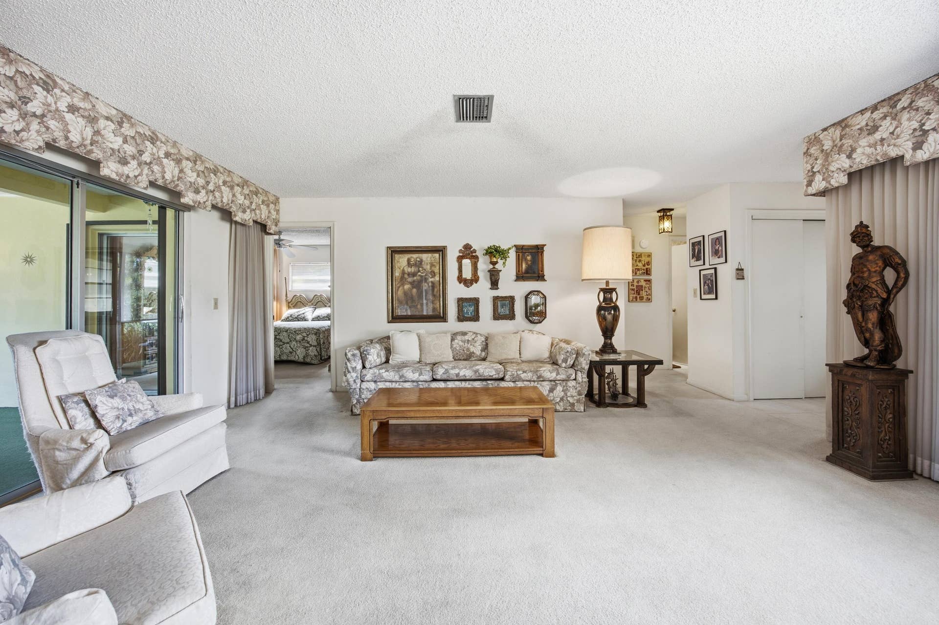 1900 NW 43RD Street, Oakland Park, FL 33309 8-IMG_3489