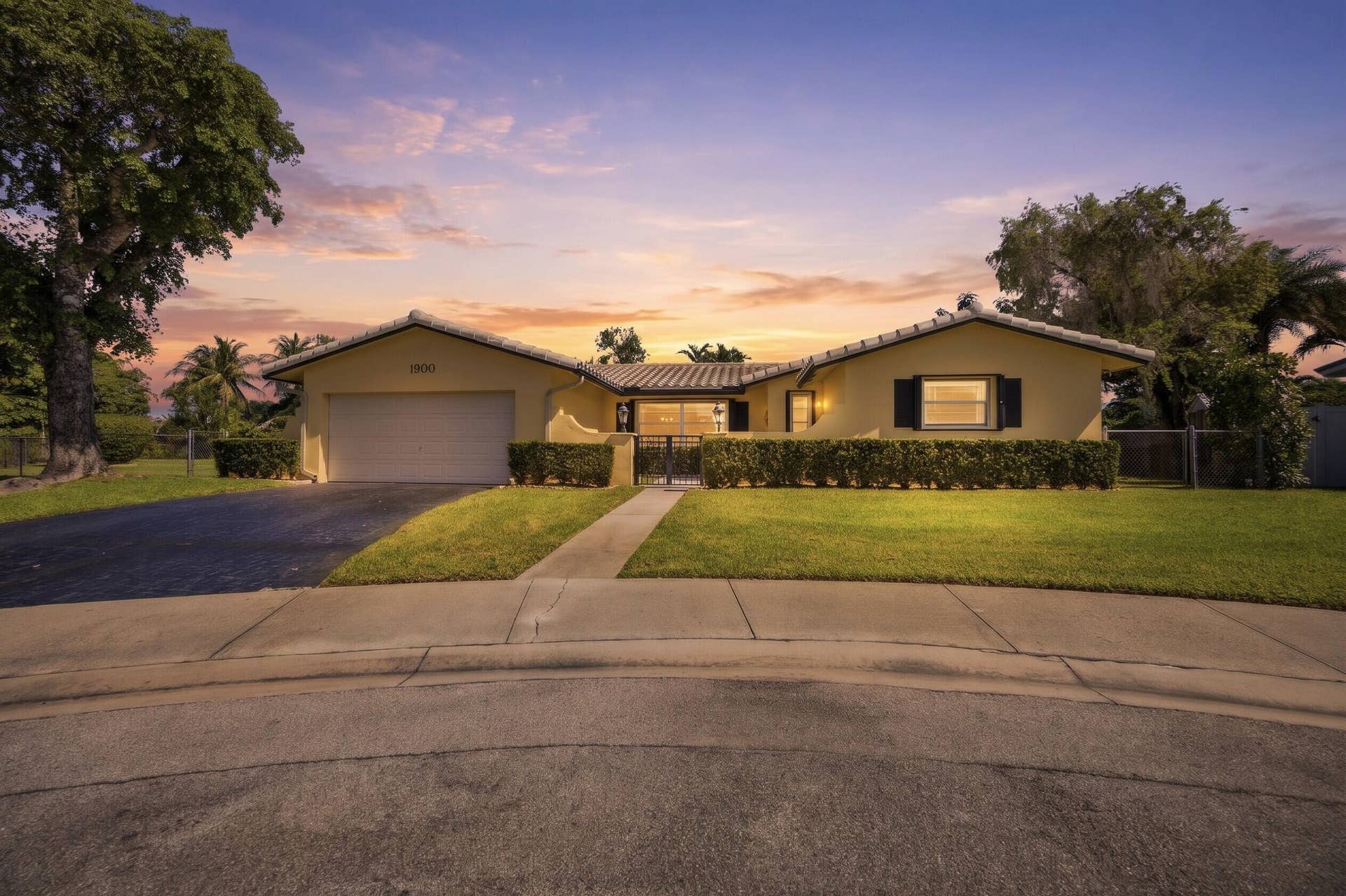 1900 NW 43RD Street, Oakland Park, FL 33309 2 (1)