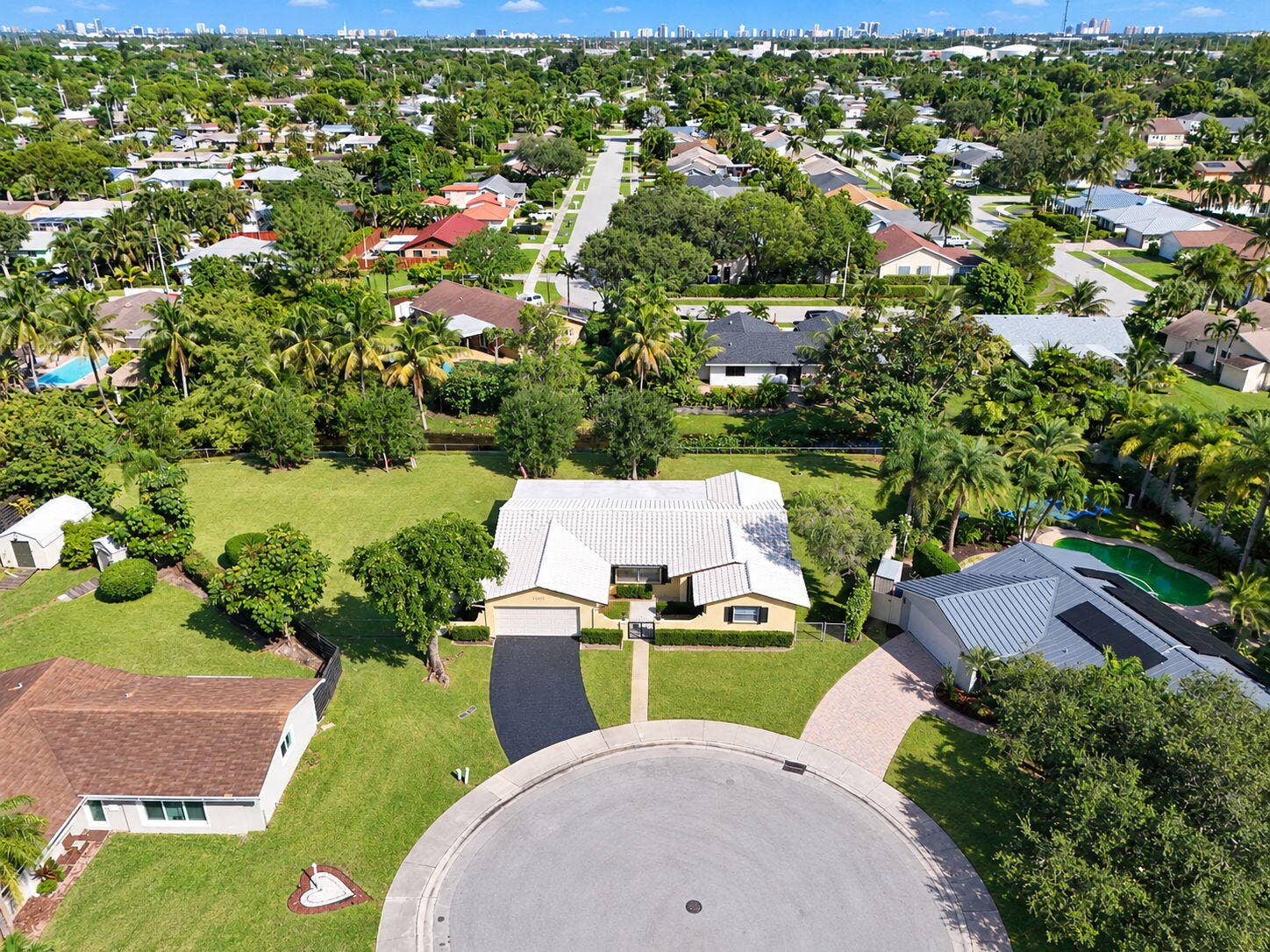 1900 NW 43RD Street, Oakland Park, FL 33309 d2