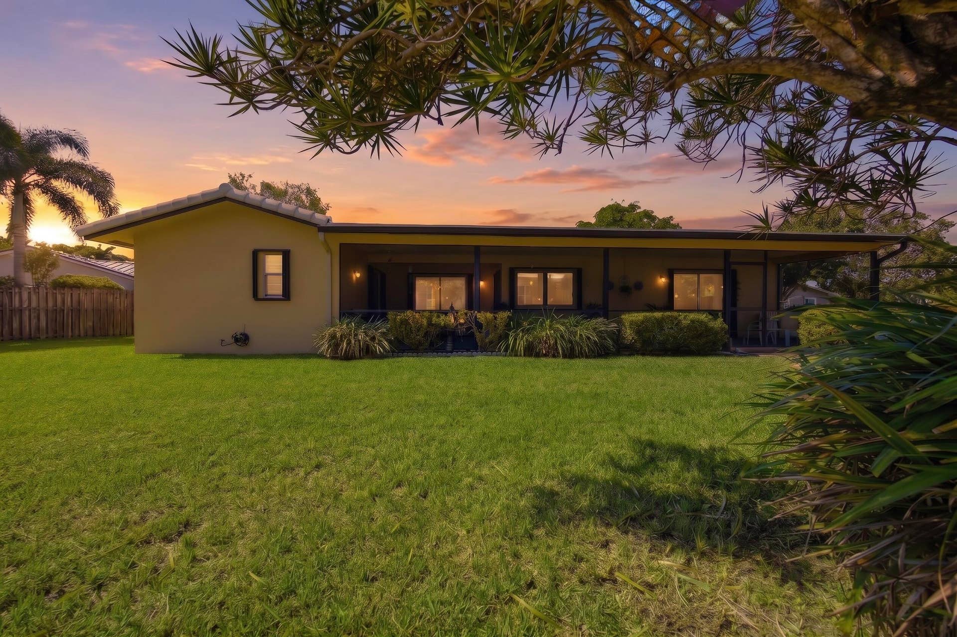 1900 NW 43RD Street, Oakland Park, FL 33309 30-IMG_0082