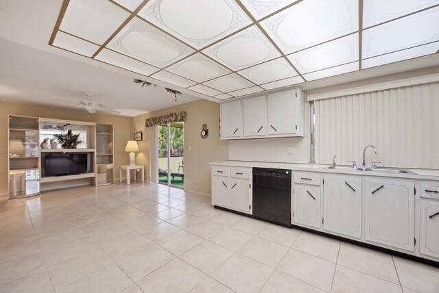 1900 NW 43RD Street, Oakland Park, FL 33309 IMG_0107