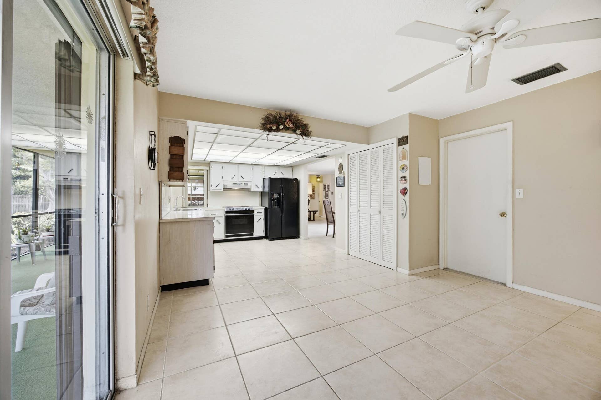 1900 NW 43RD Street, Oakland Park, FL 33309 15-IMG_3479