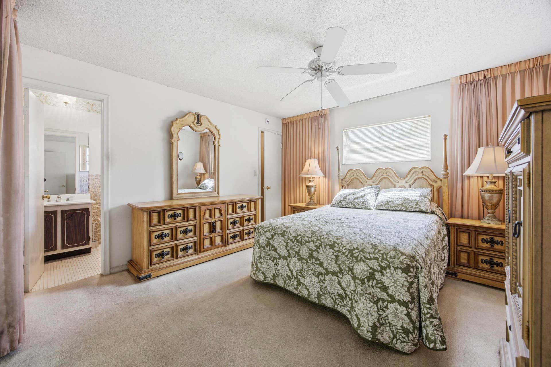 1900 NW 43RD Street, Oakland Park, FL 33309 9-IMG_3494