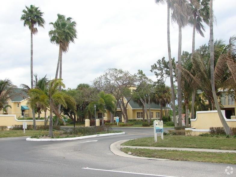2823 N COURSE Drive, #201, Pompano Beach, FL 33069 Photo 32